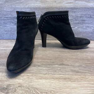 Aquatalia Marvin‎ K Riley Suede Waterproof Ankle Heeled Boots Size 7.5